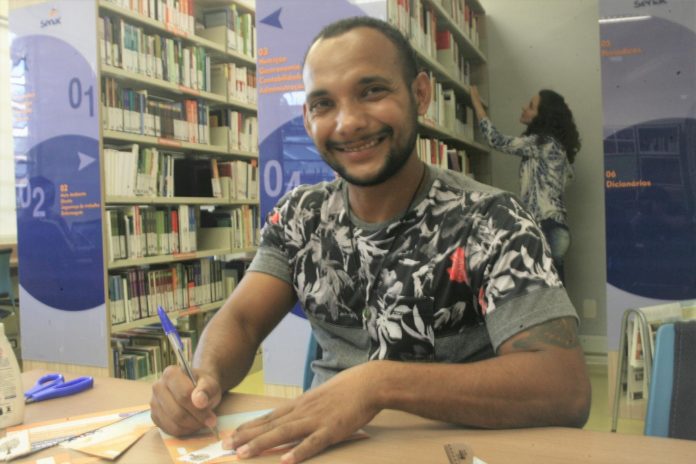 Um salto para o futuro: programa prepara jovens com deficiência para o mercado de trabalho