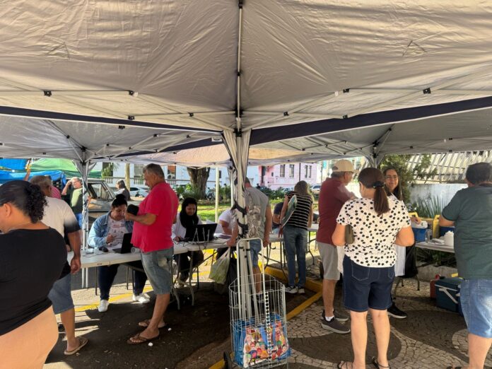 1000249889 Vacinação