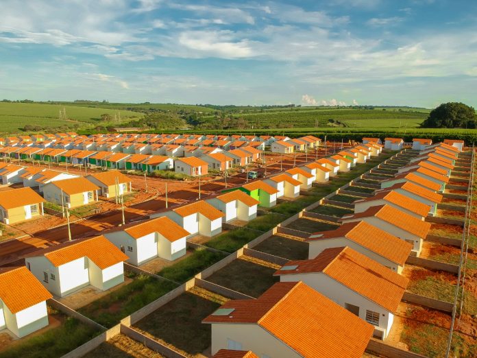 58F72C72-36F0-45D8-8848-36B2F774A16B