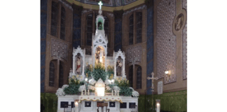 Corpus Christi reúne seis paróquias com missa e procissão