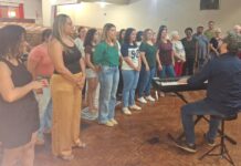 Coral Municipal realiza audições e seleciona novos integrantes para temporada 2026