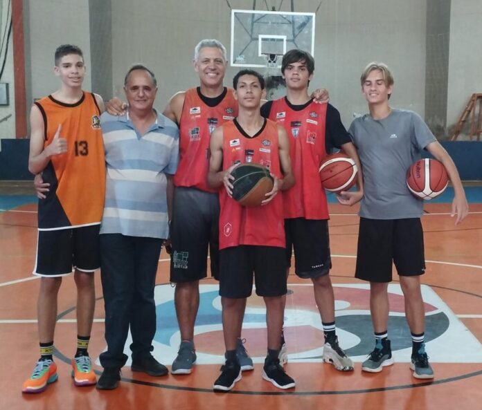 Basquete