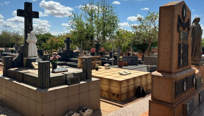 Cemitério Bebedouro (36)