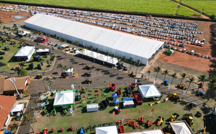 Cooper expo (1)