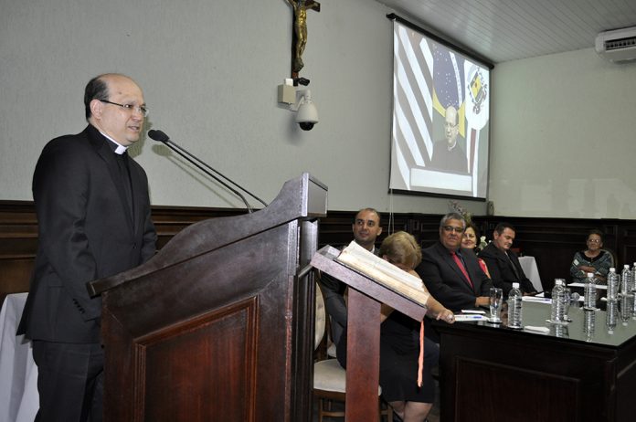 ESCOLHIDA pela Sarah