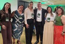 Escolas municipais recebem Certificado Ouro no Programa de Redes Municipais