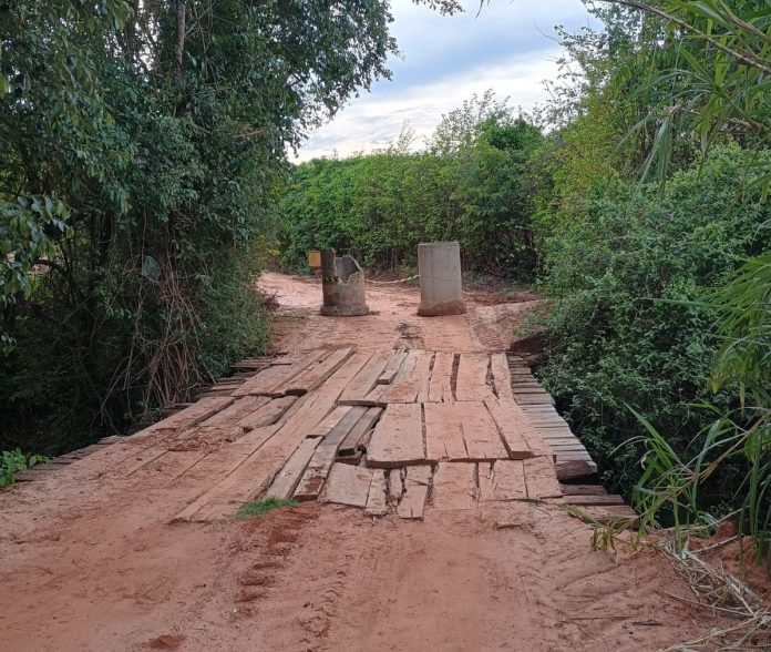 Estrada interditada - Copia