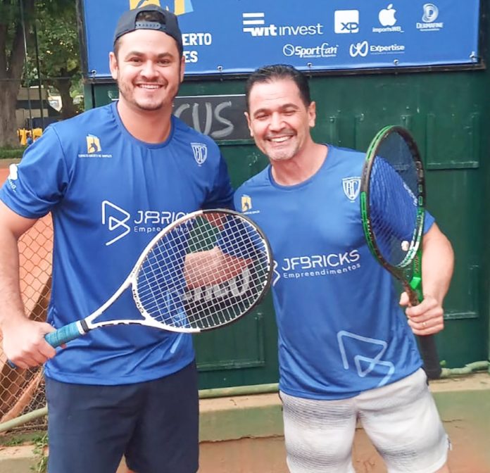 Foto 1 tênis OK - Copia