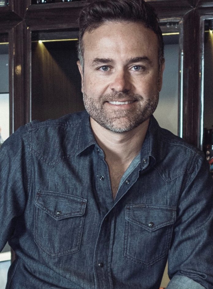 Simplesmente apaixonado - Guilherme Bailão mudou-se para São Paulo há 20 anos, mas não deixa de visitar Bebedouro, para rever familiares, amigos e matar saudade da infância.