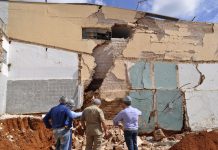 Obra em terreno vizinho teria provocado queda do telhado do ‘Conrado’