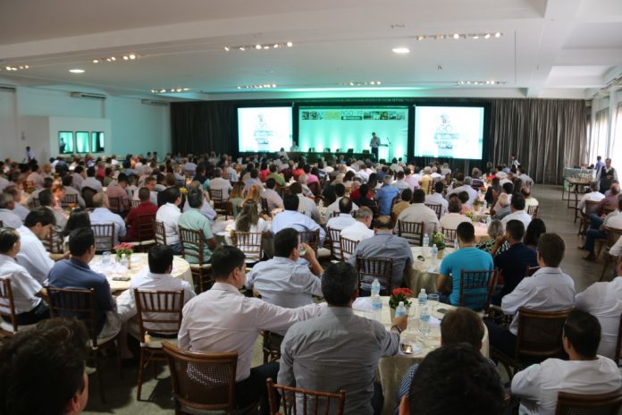 Balanço - Mesmo diante das dificuldades enfrentadas pelo país em 2018, Coopercitrus cresceu em faturamento, área de atuação e número de associados.