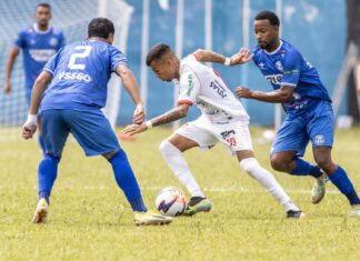 Inter busca empate e segue firme na Série A4