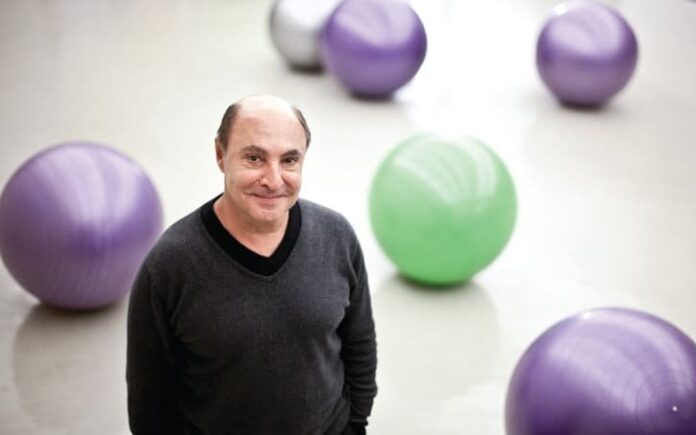 Ivaldo-Bertazzo-retrato-bolas_1