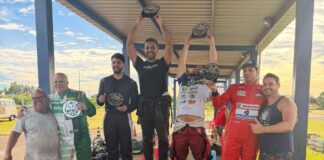Corrida de kart reúne 14 pilotos e garante disputas acirradas na tarde de sábado