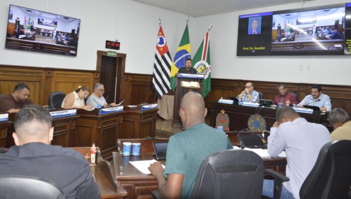 Legis (3) ok