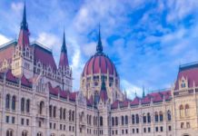 “Clima de guerra é algo novo para nós”, diz bebedourense que estuda próximo à fronteira da Ucrânia