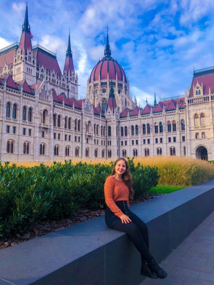Maria Eduarda no Parlamento Húngaro