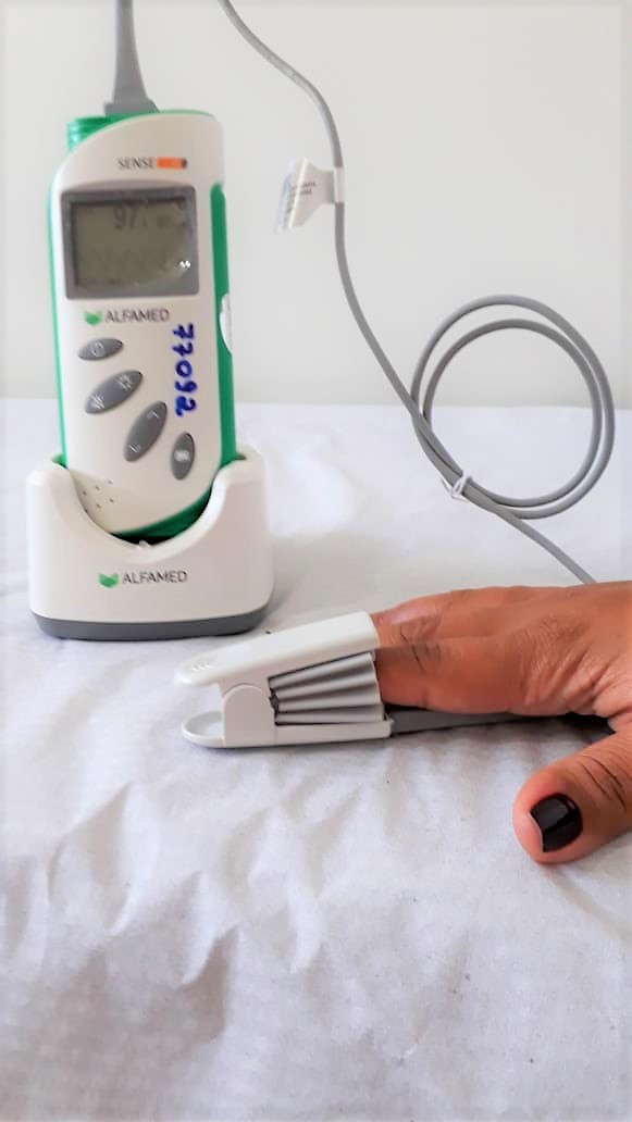 Oximetro de dedo (2)