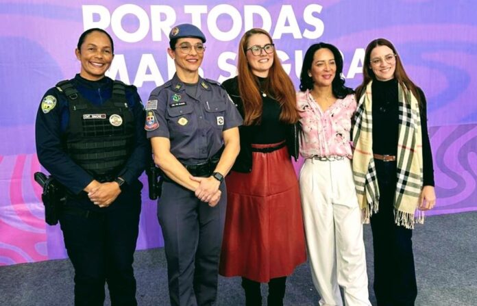 Patrulha Mulher segura