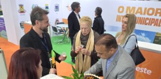 Bebedouro apresenta atrativos e participa de painel no 8º Conexidades