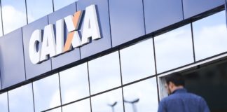 Greve da Caixa continua