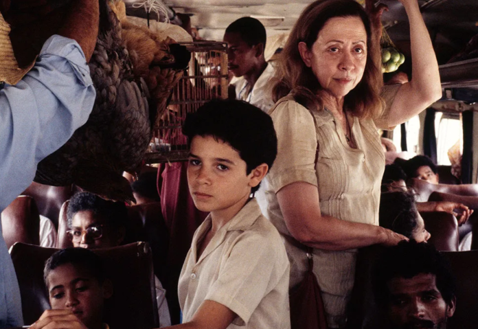 central do brasil Crítica