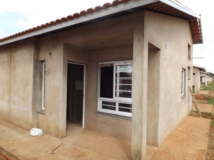 Sonho da casa própria – Conjunto habitacional do Jardim São Carlos pode realizar sonho de 234 famílias.