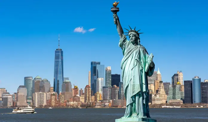 estadua-da-liberdade-268267939