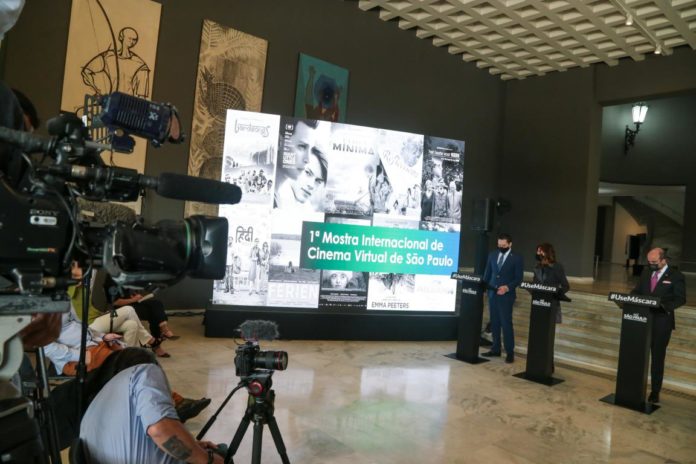 mini_coletiva-da-rea-do-governo-e-rea-da-sade_50278486518_o