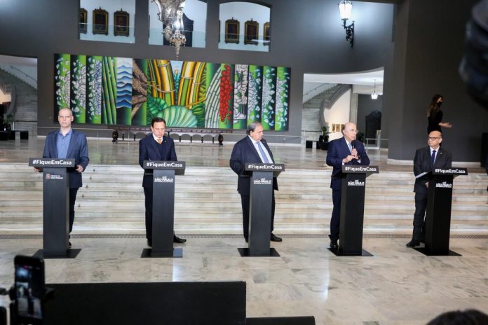 mini_coletiva-de-imprensa-sobre-coronavrus_49870630673_o