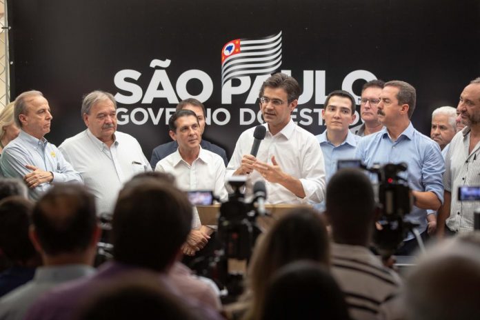 Em exercício - O governador Rodrigo Garcia, em Barretos. (Governo do Estado de São Paulo)