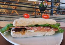 No Festival Gastronômico Soz Café aposta em panini italiano e sobremesa inspirada no tiramisù