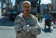 Em Três Graças, Vinicius Teixeira faz Vandilson existir além das entrelinhas